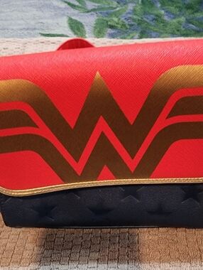 Wonderwoman Loungefly Purse